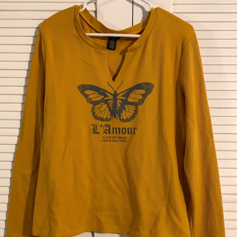 Rue21 top